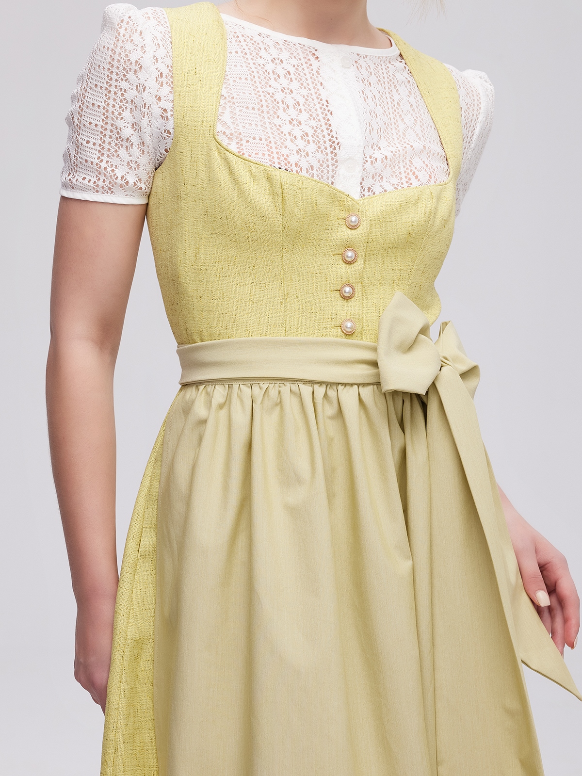 Dirndl waschbar in Gelb