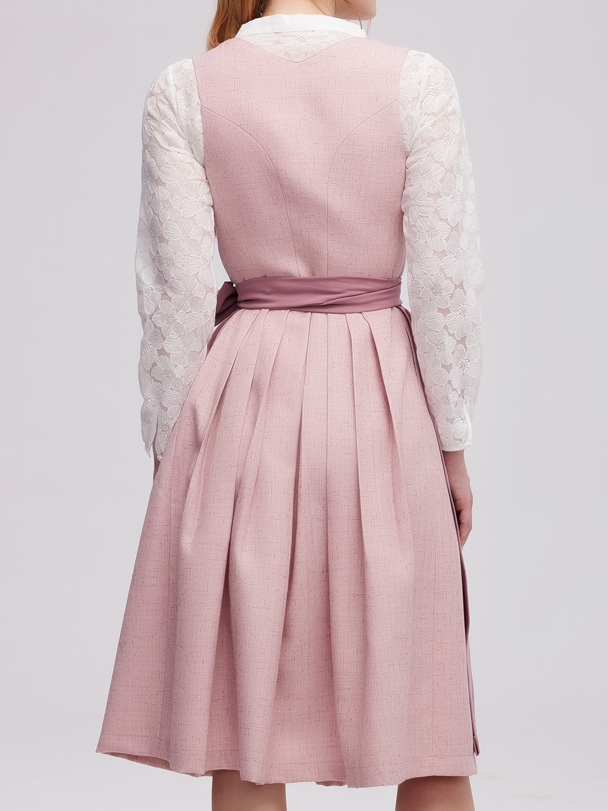 Dirndl kurz in Rosa