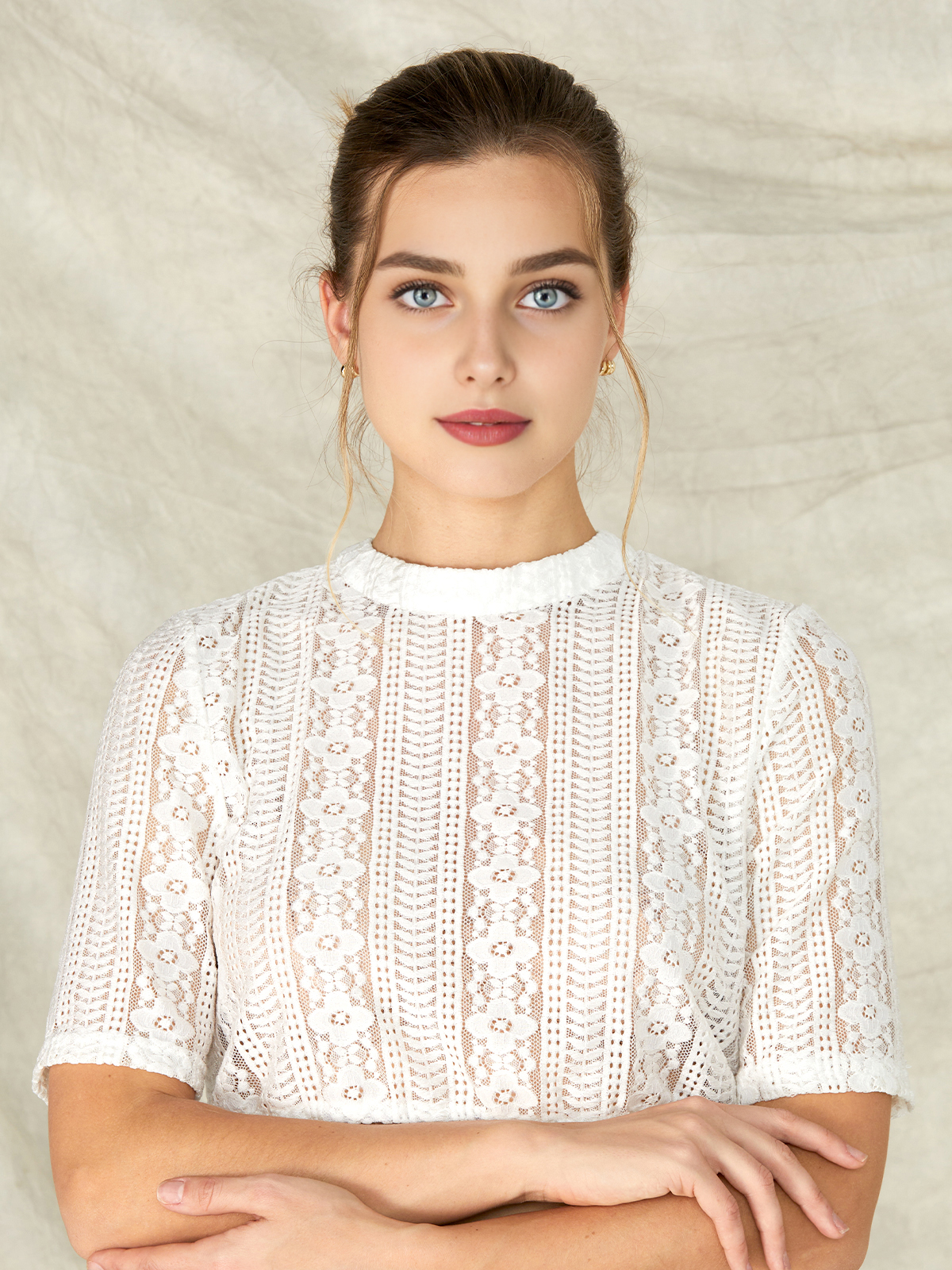 Samt Dirndl in eleganter Abendversion