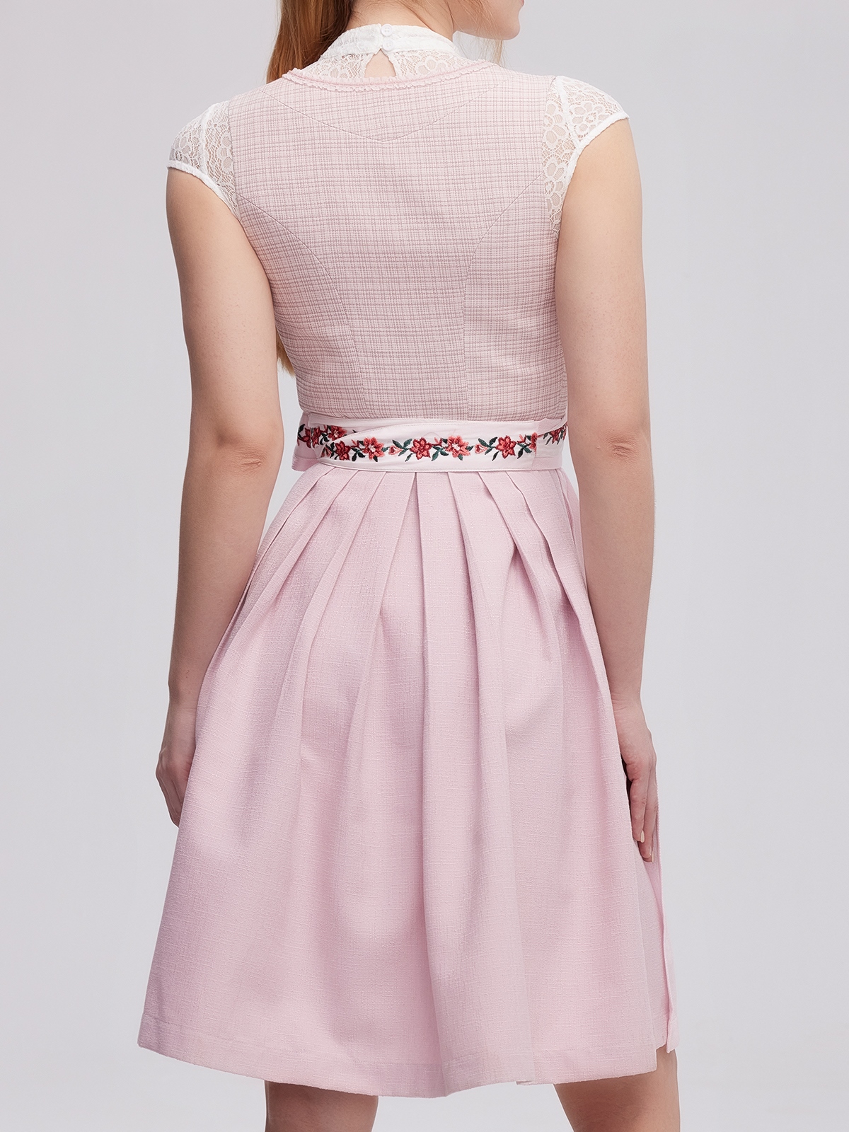 Moderne Dirndl von Ehreer