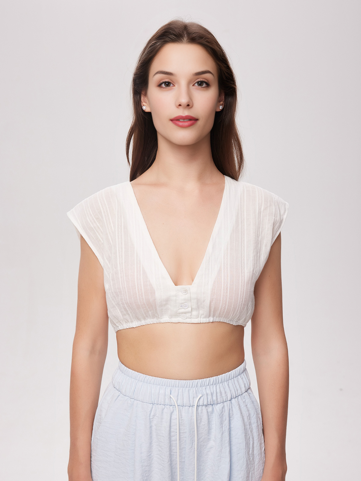 Dirndl mit weißer Bluse