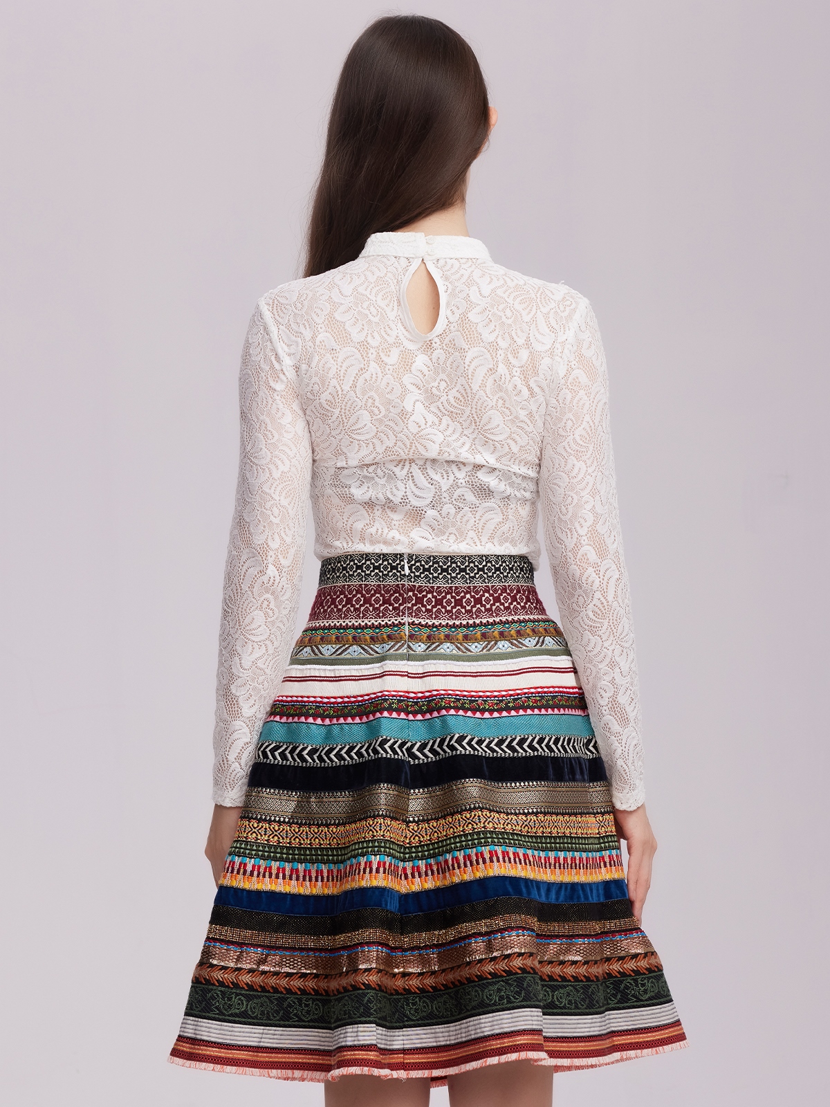 Dirndl mit Reißverschluss vorne in Braun