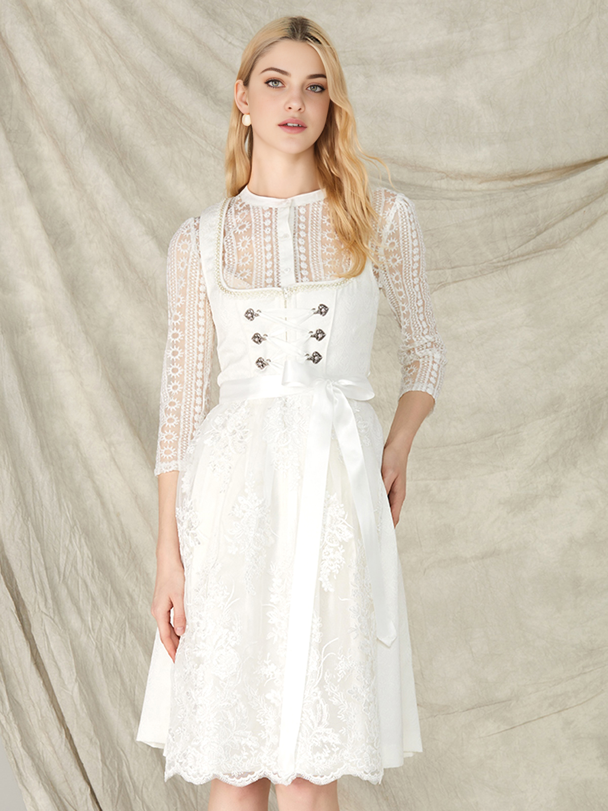 Dirndl Rosa Grün mit weißer Bluse